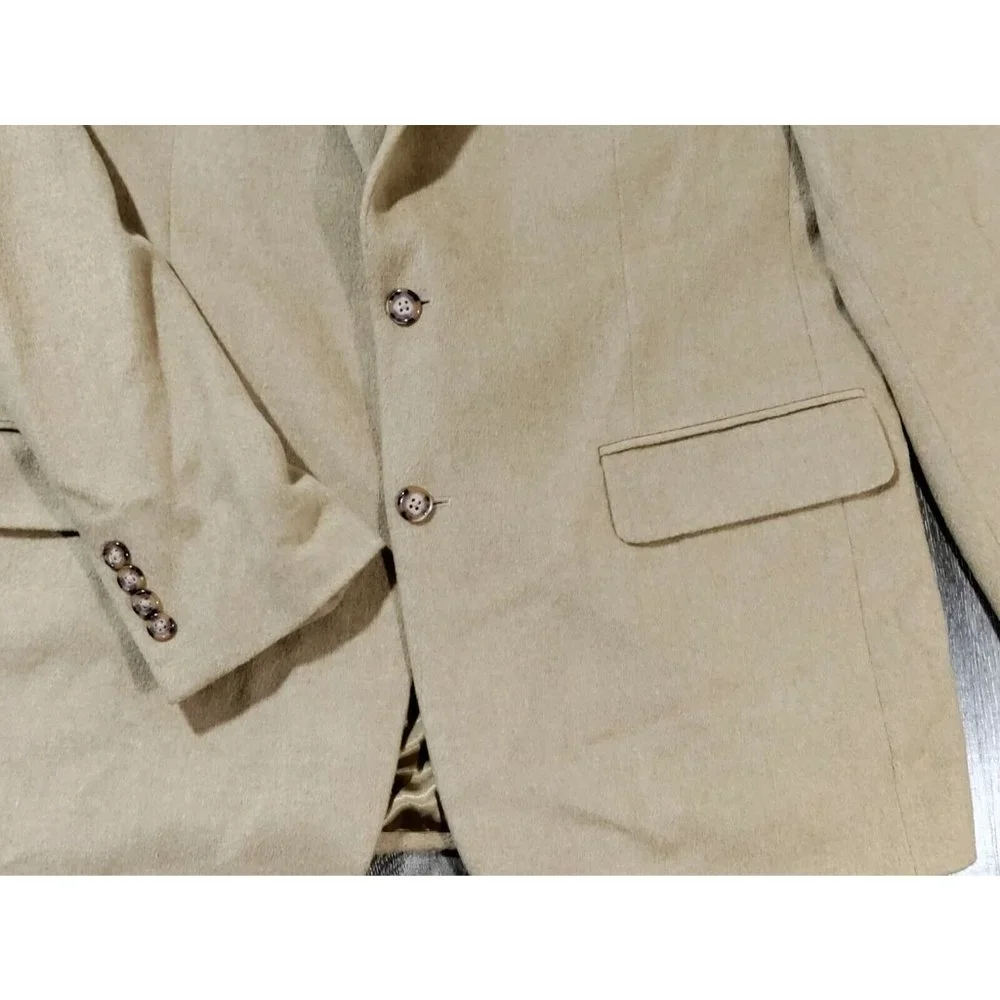 Bill Blass Sports Coat Camel Hair Size 42